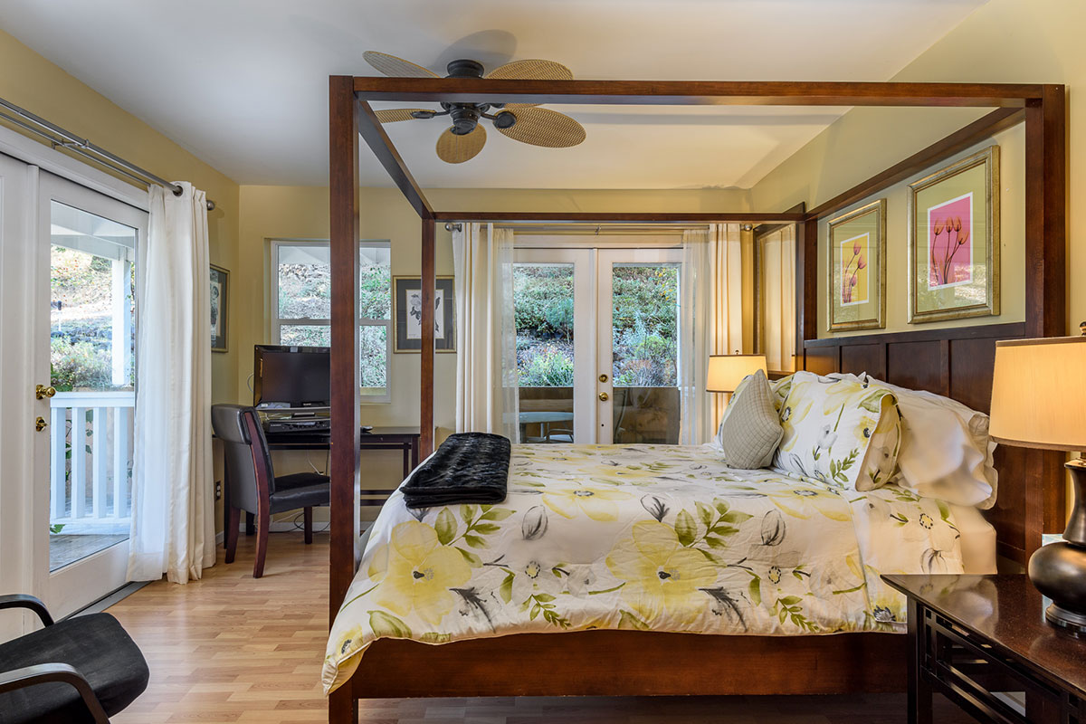 Meadowlark Country House & Resort photo 2