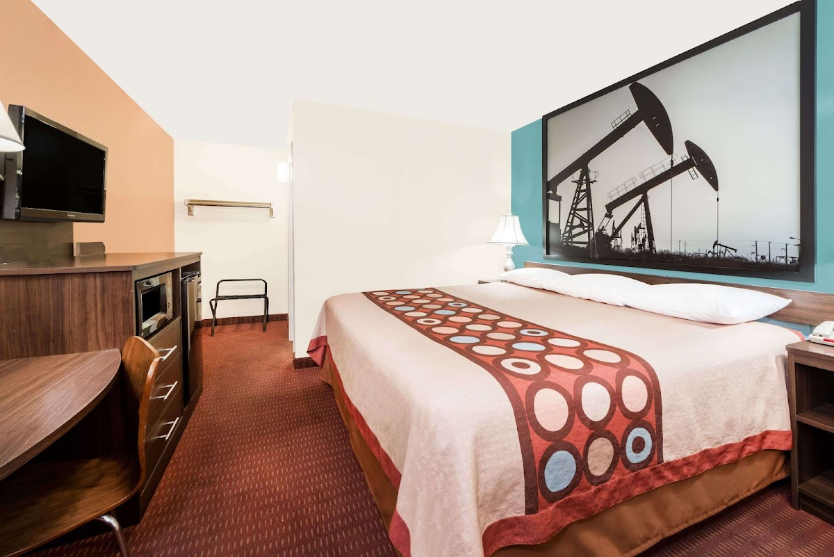 Super 8 by Wyndham Midwest City OK photo 2