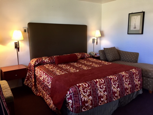 Maple Inn & Suites