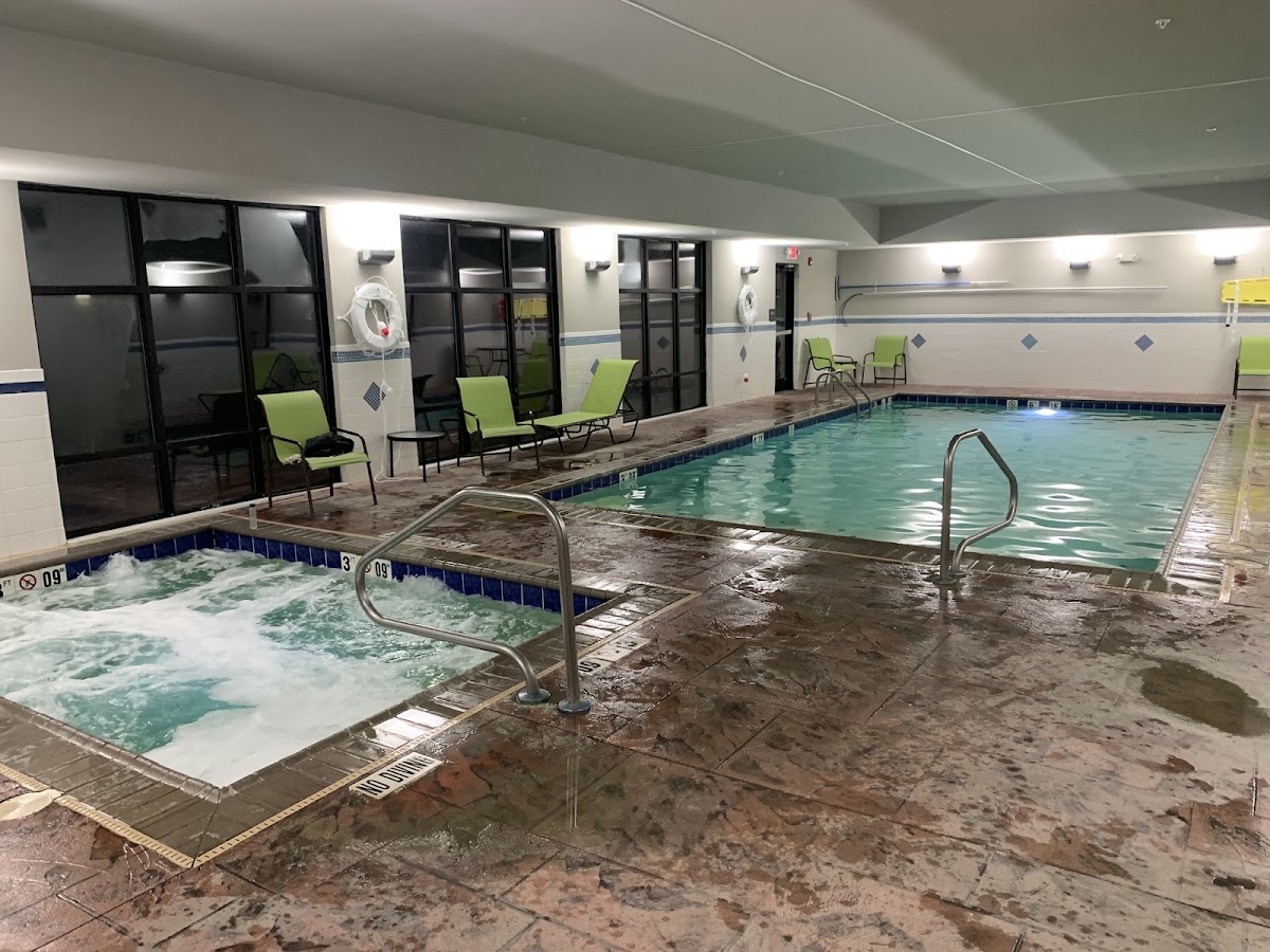 Hampton Inn & Suites Middlebury photo 3