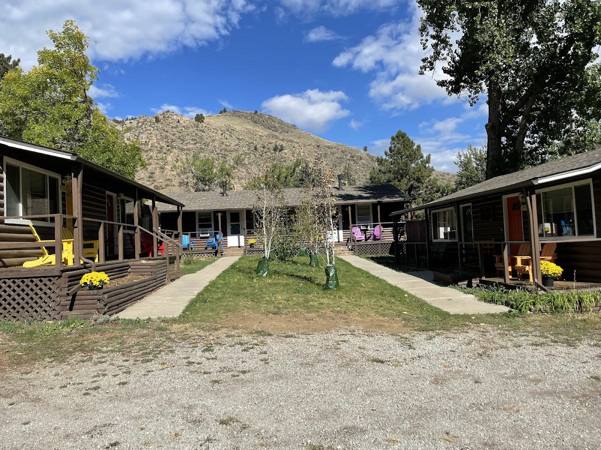 Riverside Cabins