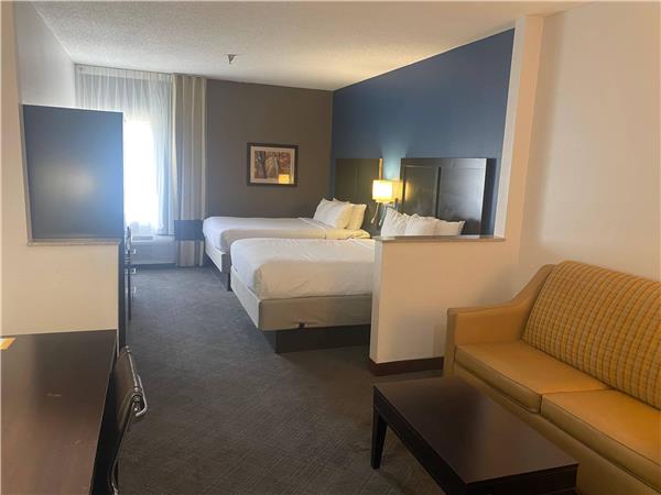 Comfort Inn & Suites Trussville I-59 Exit 141 photo 2