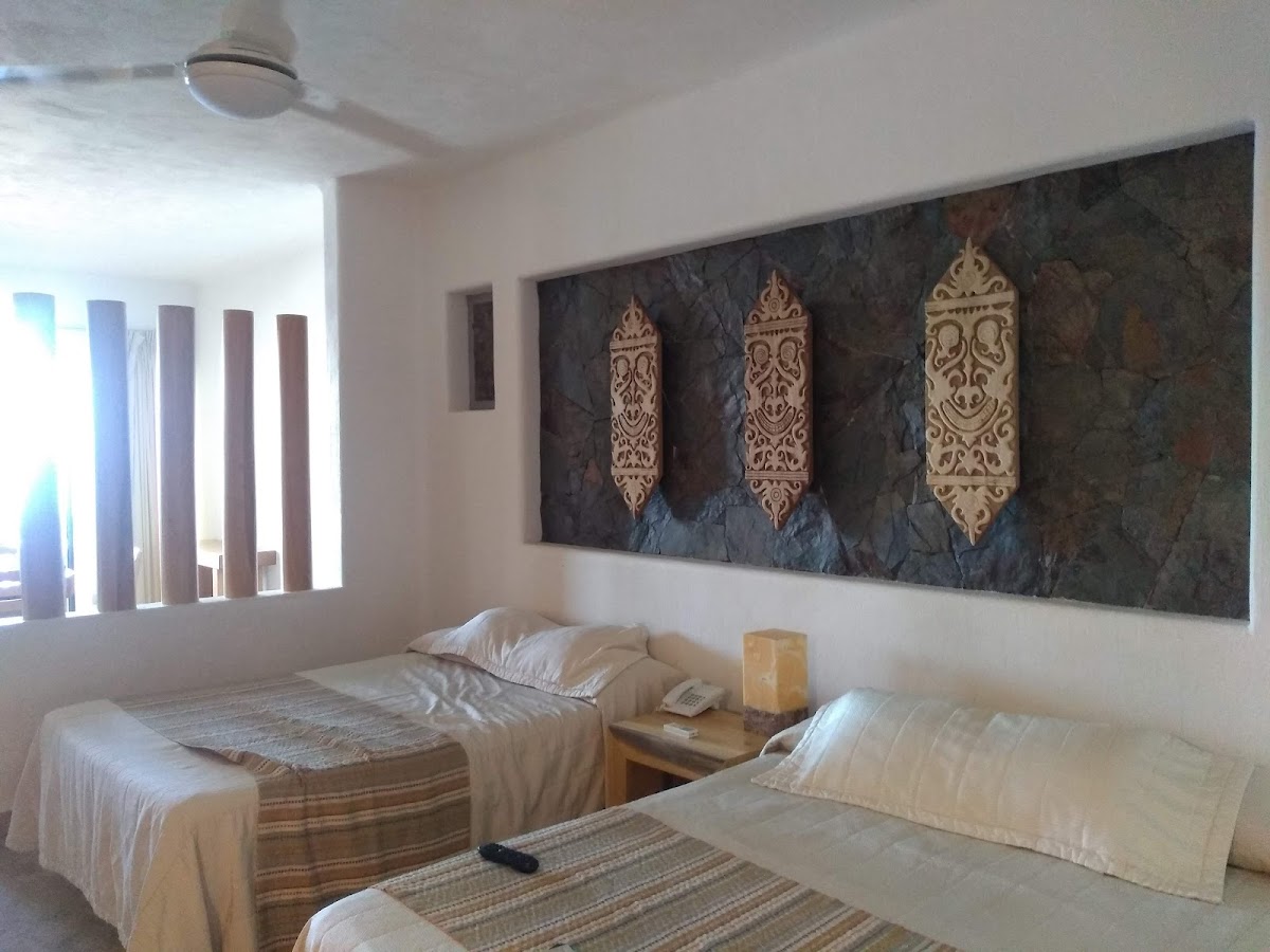 Room 8