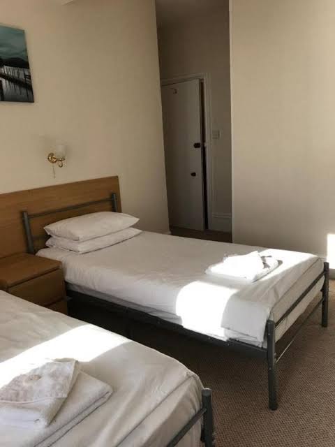 Glastonbury Hotel photo 2