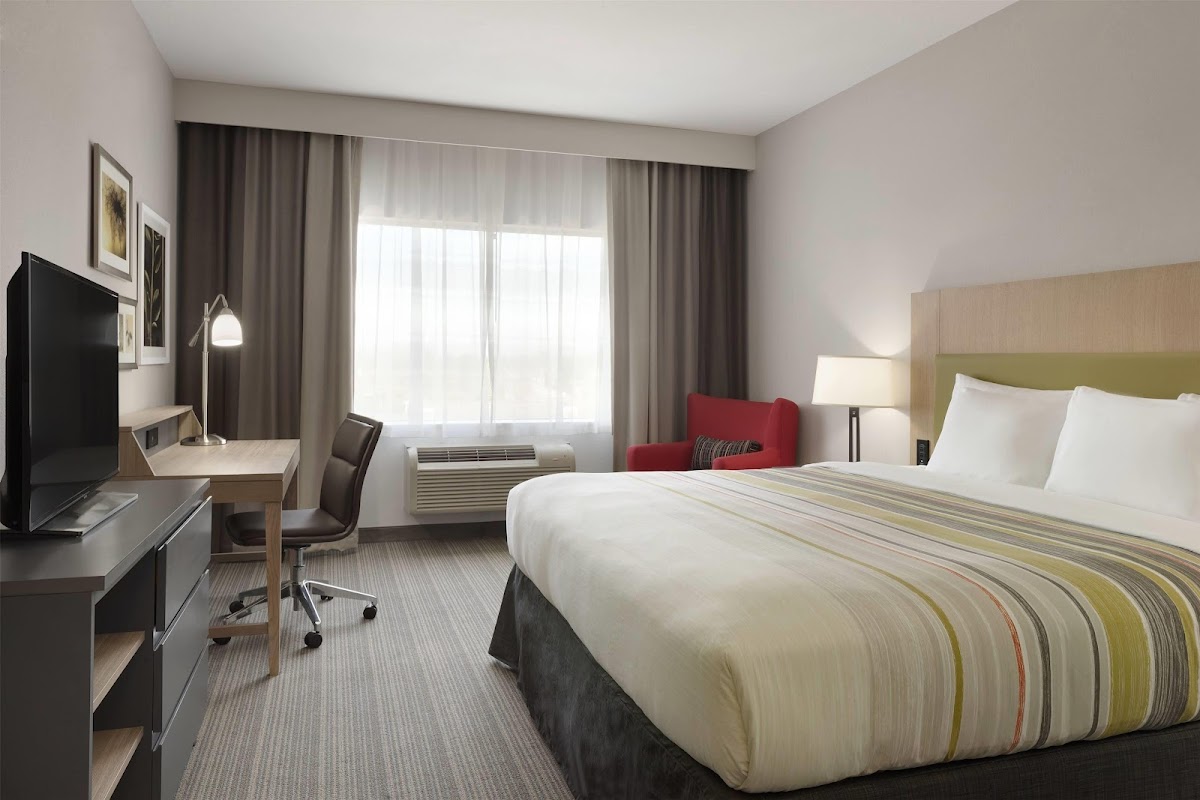 Ramada by Wyndham Houston Westchase photo 2