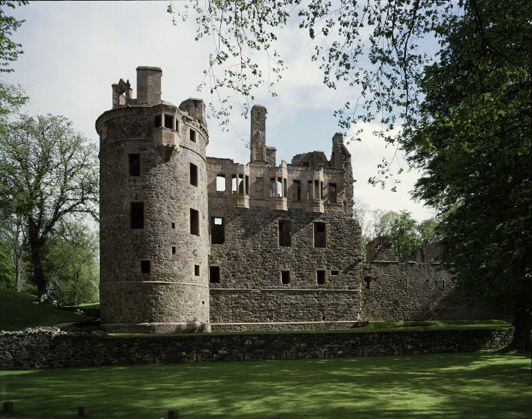 Huntly Castle