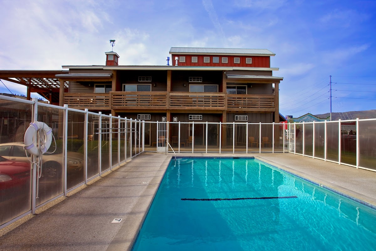 Cousins' Country Inn photo 3