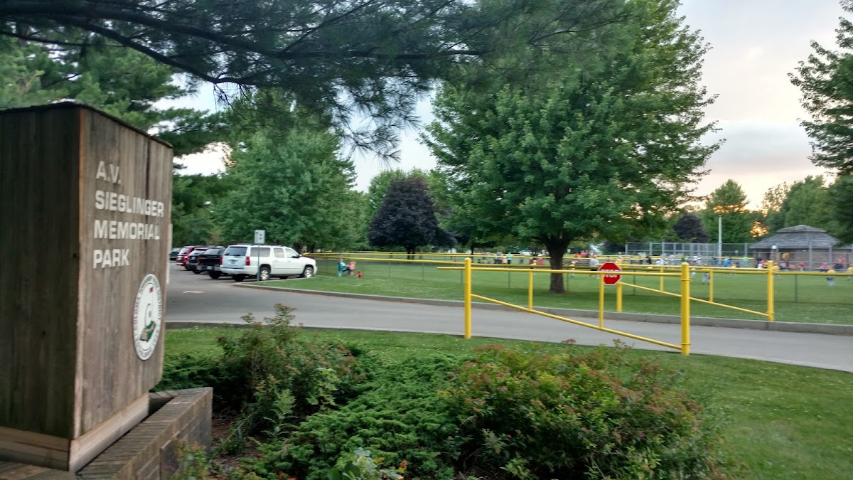 Coloma Township Park District