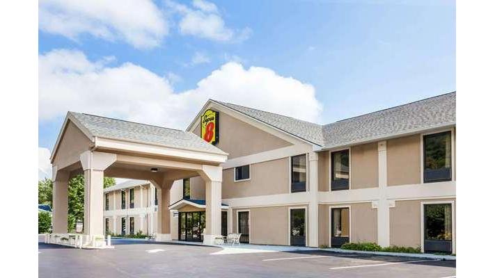 Super 8 by Wyndham Erwin