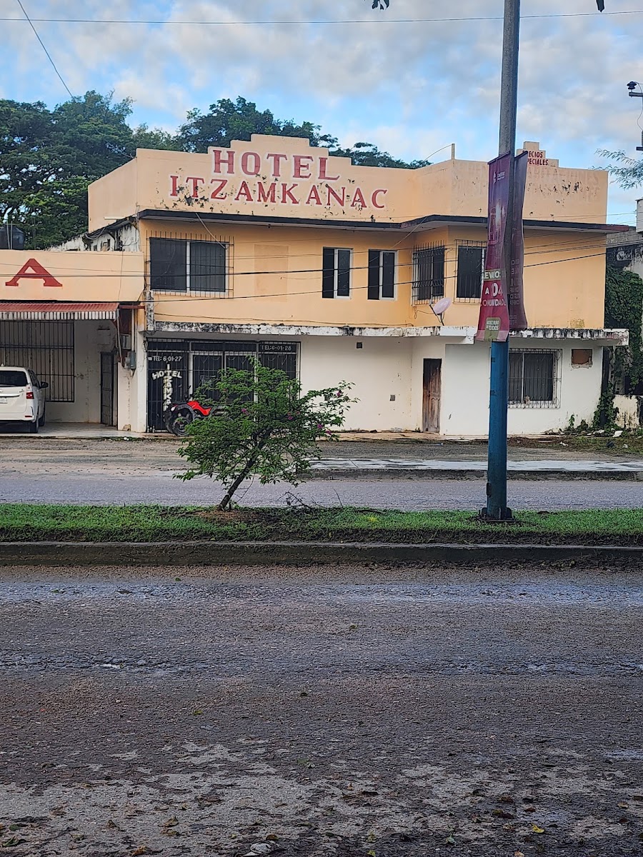 Hotel Itzamkanac photo 2