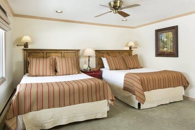 Manor Vail Lodge photo 3