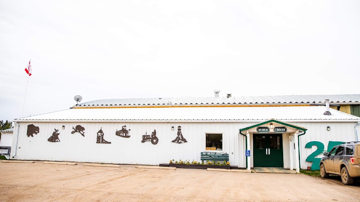 Fort Vermilion Heritage Centre + Tourist Information