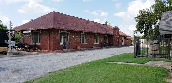 Canadian County Museum