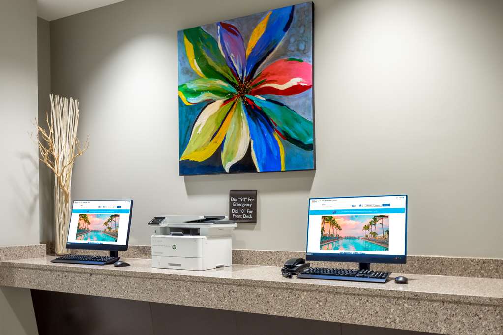 Hilton Garden Inn Asheville Downtown photo 2