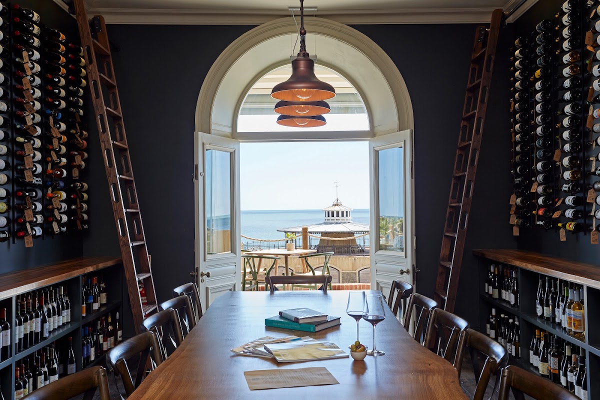 The Terrace Rooms & Wine photo 3
