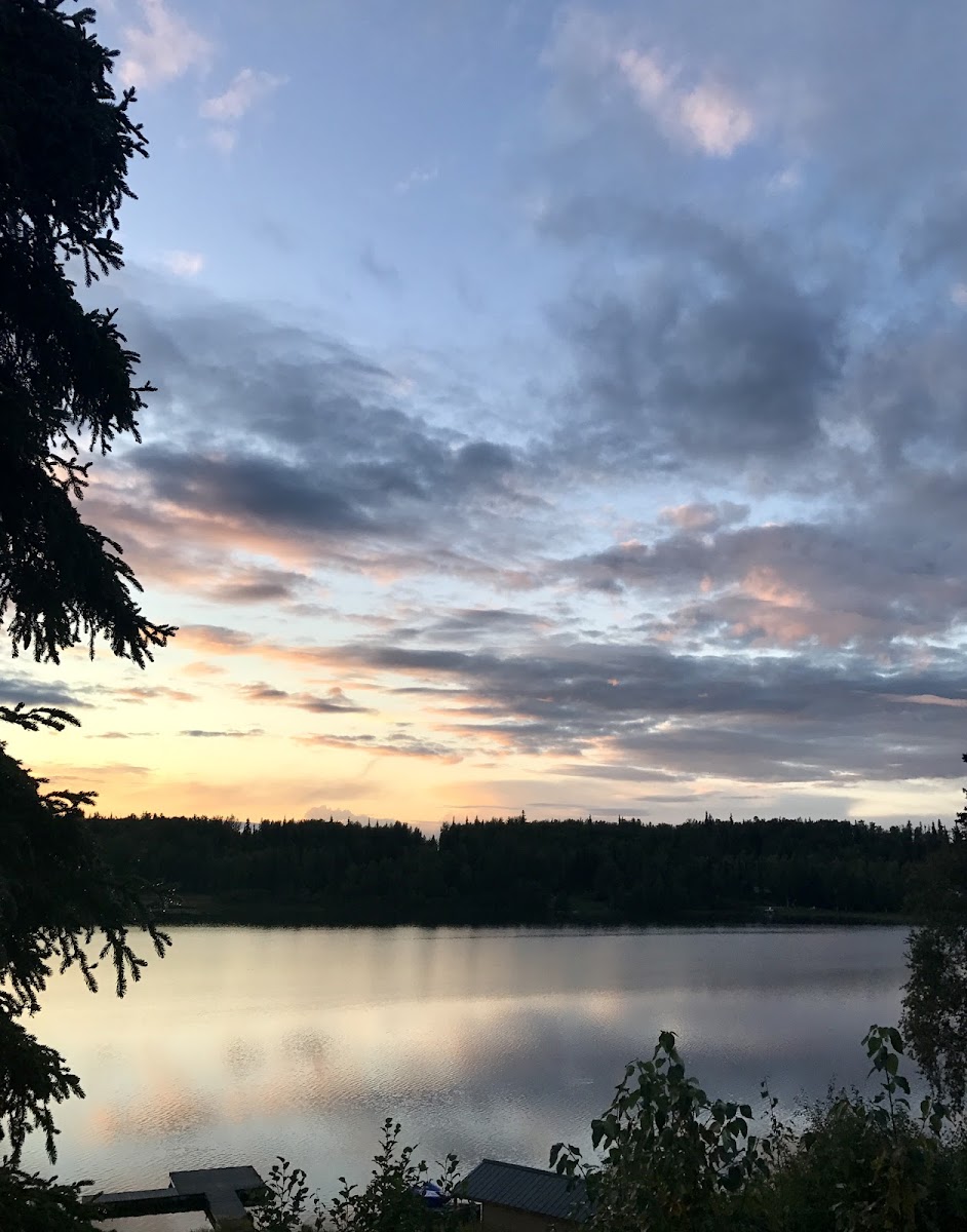 Longmere Lake
