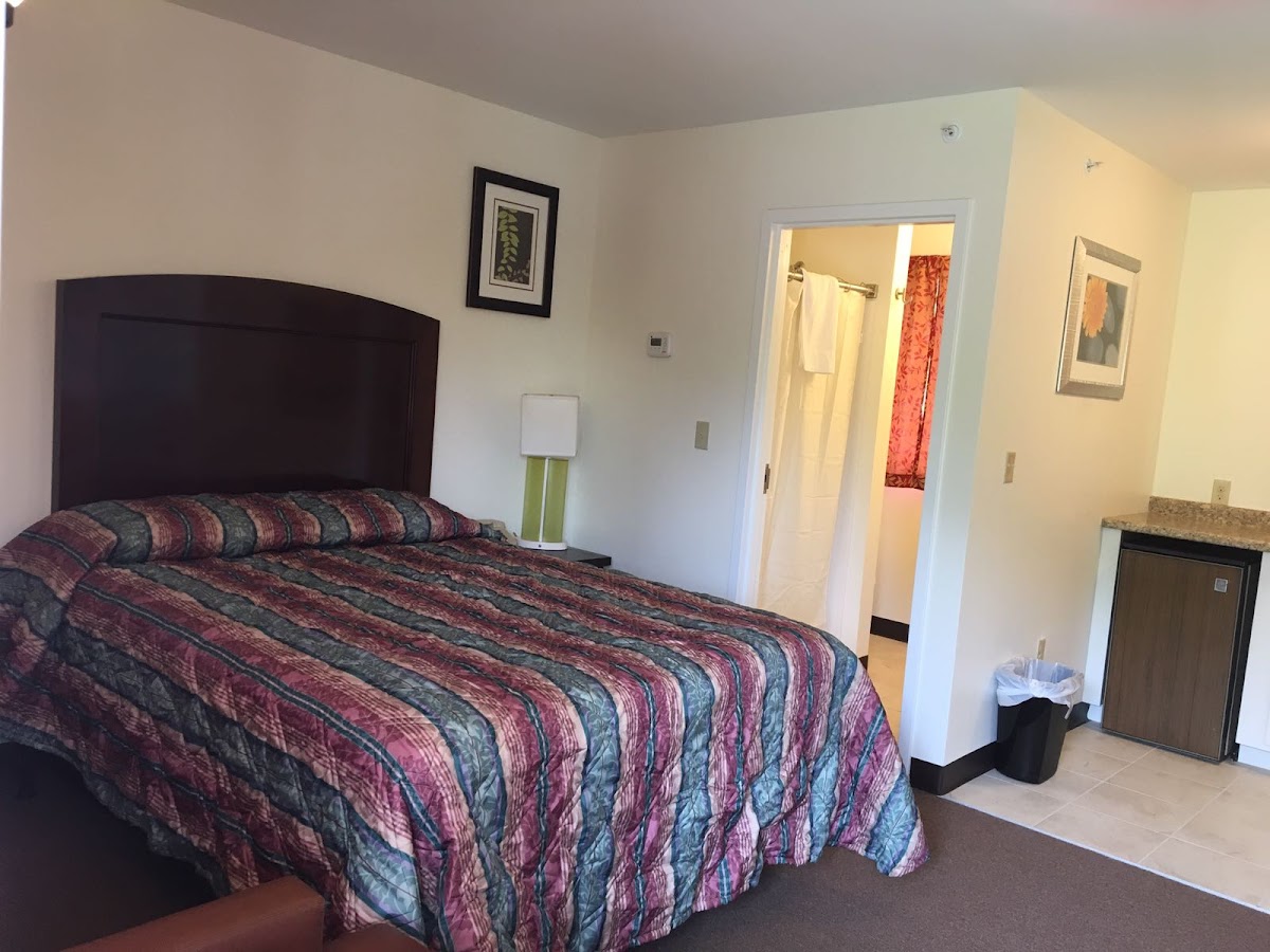 Hi-Vu Motor Inn photo 2