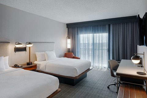 Courtyard by Marriott Dayton South photo 2