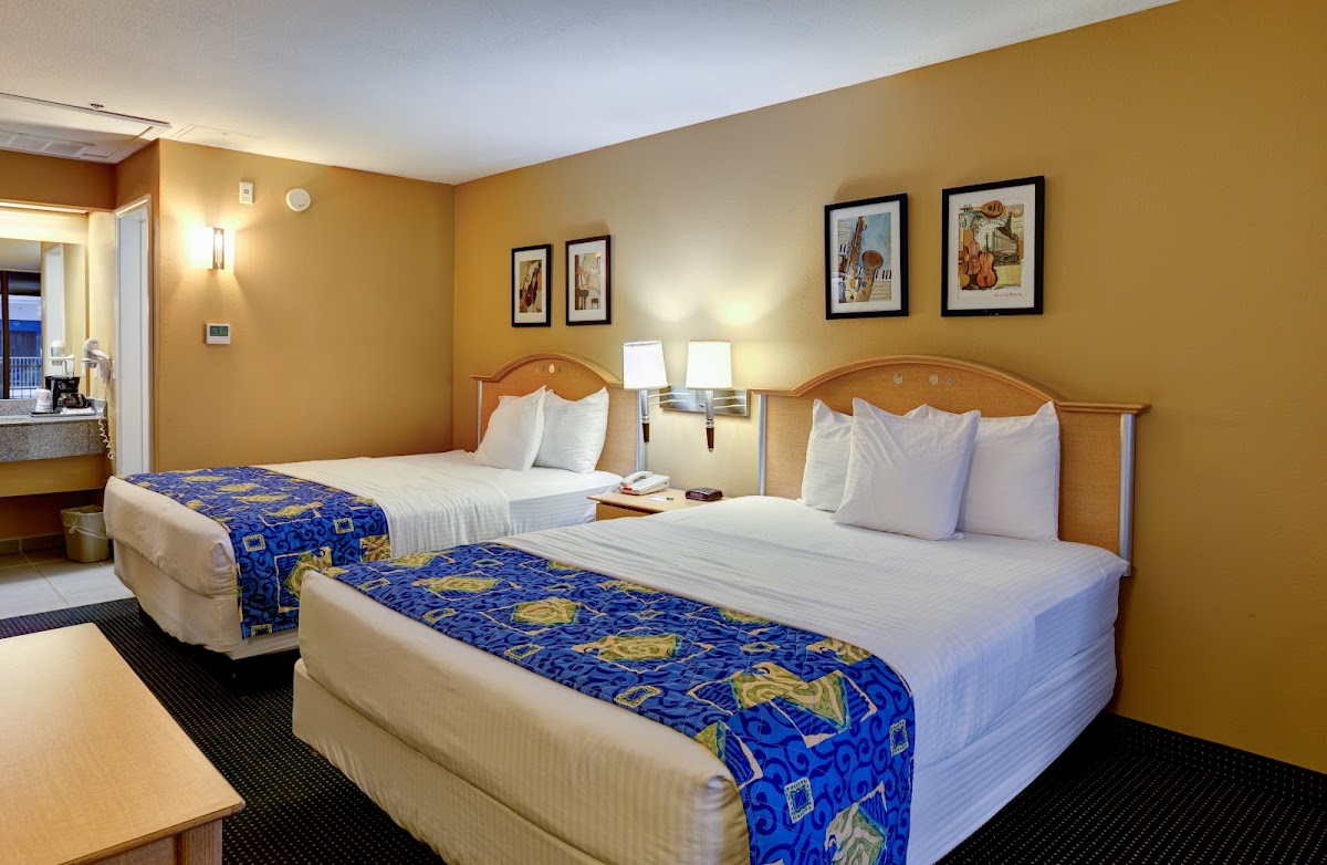 Quality Inn Branson - Hwy 76 Central photo 2