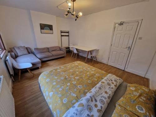 City budget guesthouse