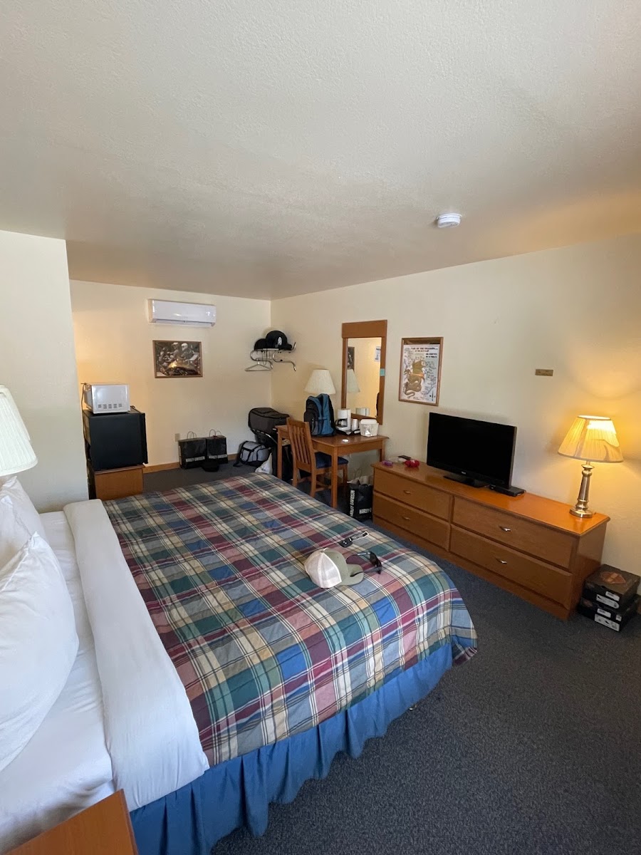 Two Wheel Inn photo 2