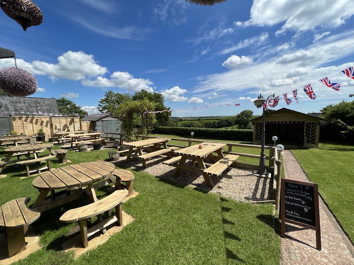 The Stoodleigh Inn