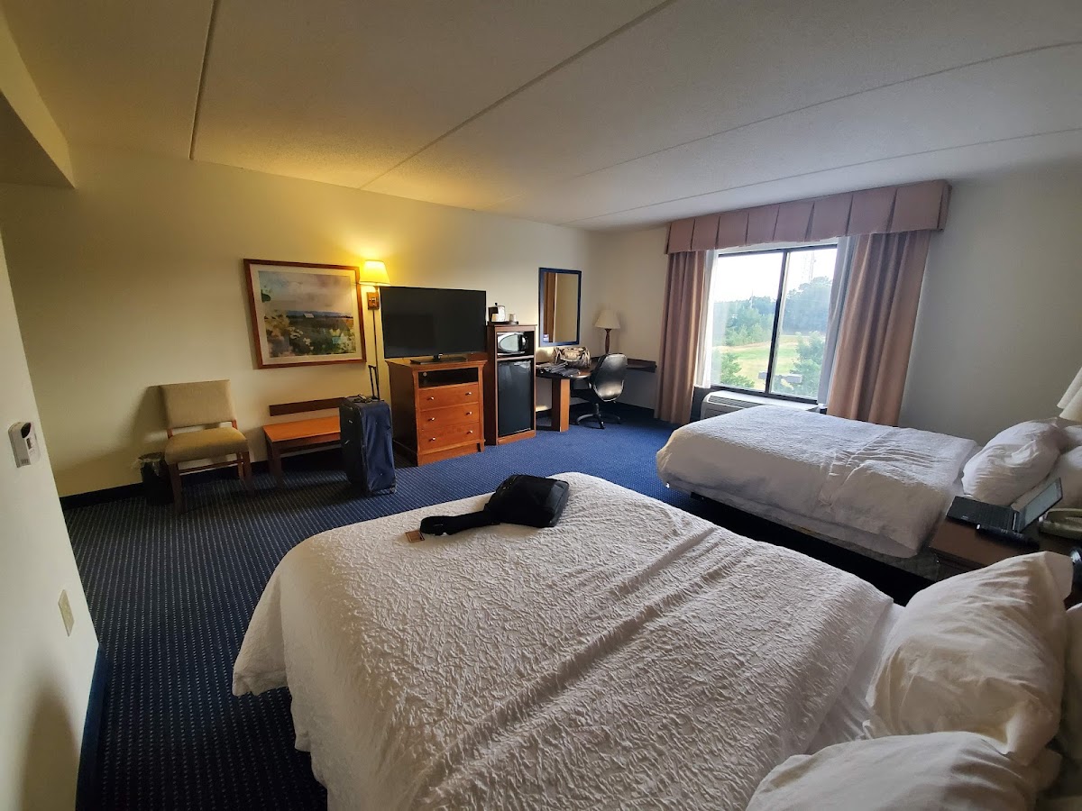 Hampton Inn Farmville photo 2