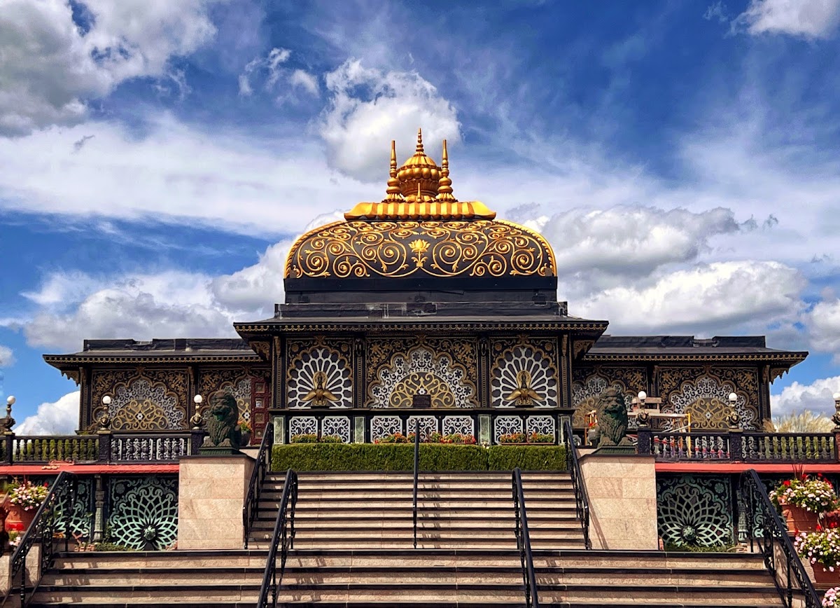 Prabhupada's Palace of Gold