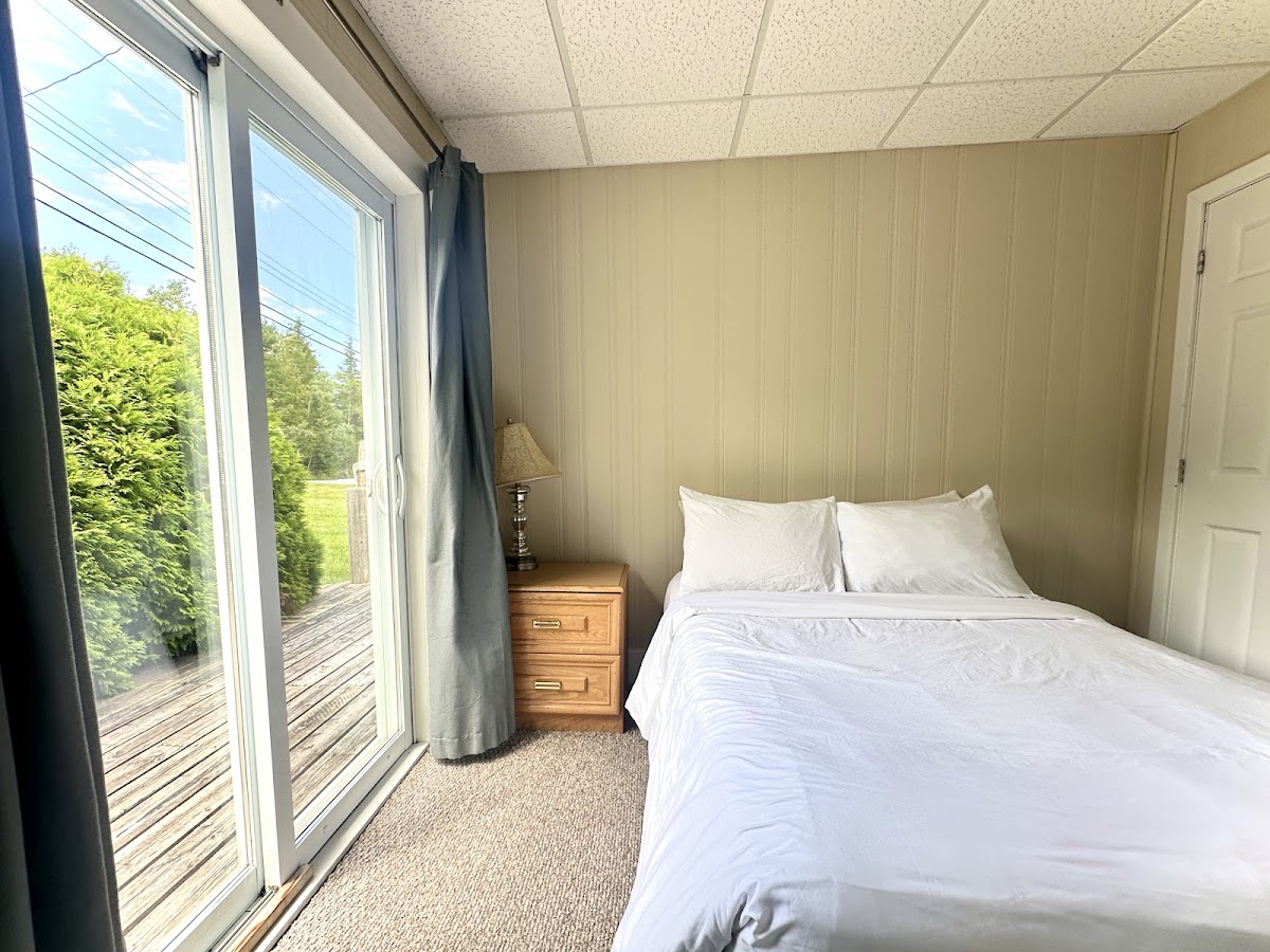 Bruce Anchor Motel & Cottage Rentals photo 2