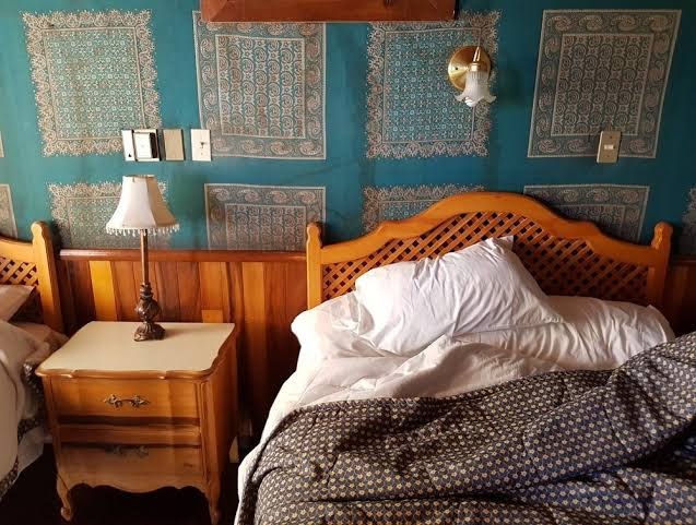 Room 9