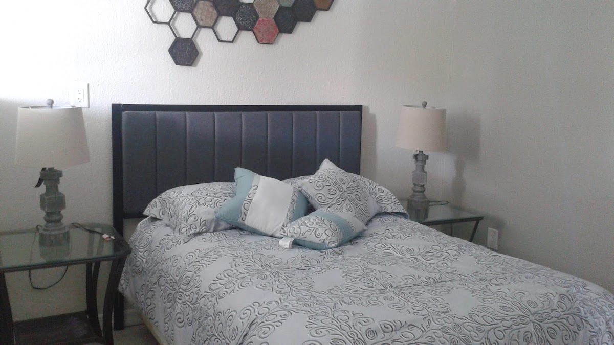 Colonial Terrace & Extended Stay Inn
