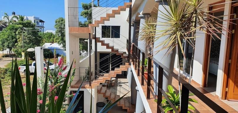 CARRI SURF STUDIO