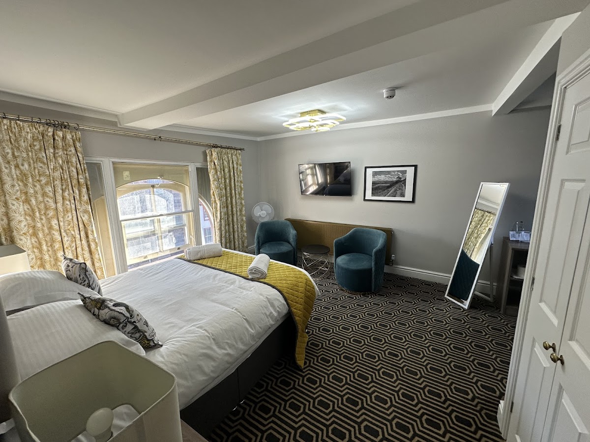 The George Hotel and Bar 1597 photo 2