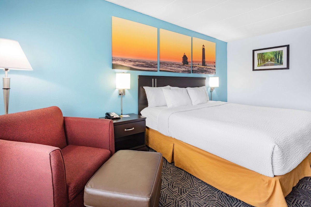 Days Inn by Wyndham Livonia/Canton/Detroit photo 2