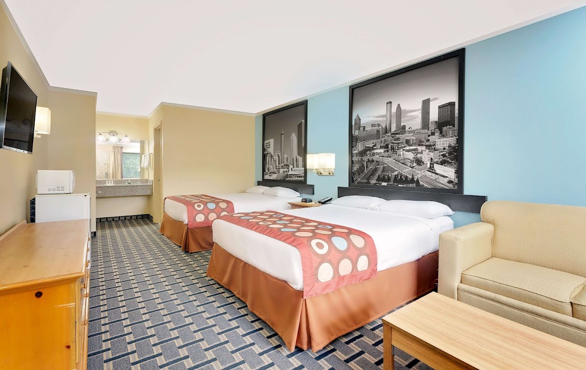 Super 8 by Wyndham Cartersville photo 2