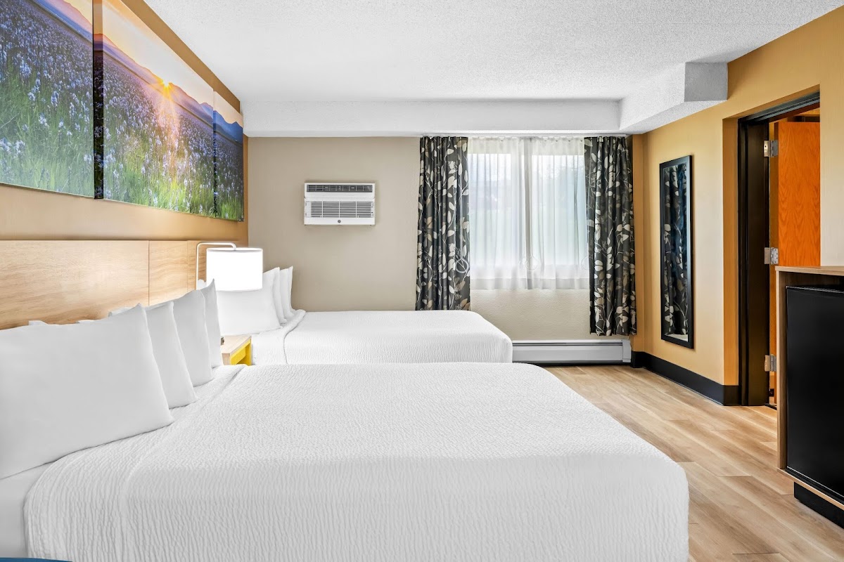 Days Inn by Wyndham Helena photo 2