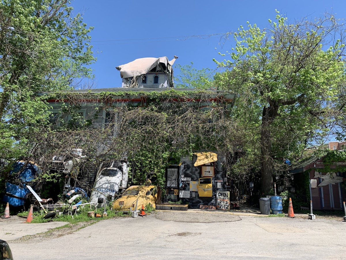 Raven's Grin Inn