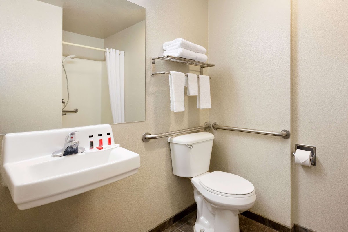 Travelodge by Wyndham Alpine photo 3