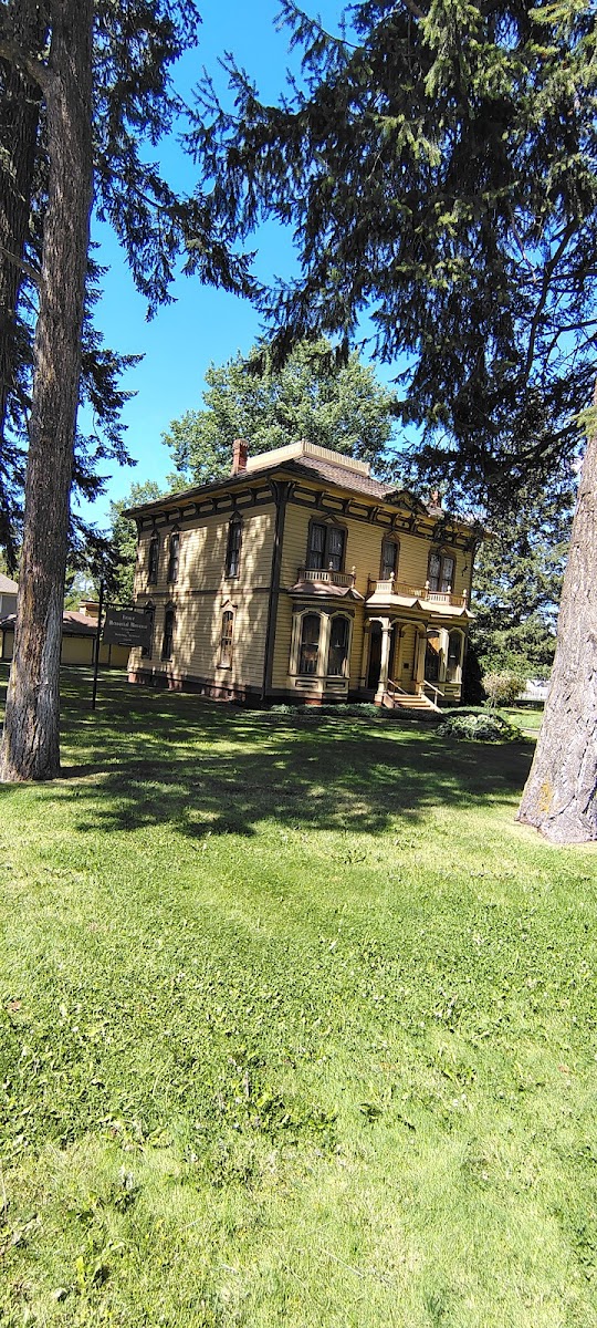 Bruce Memorial Museum