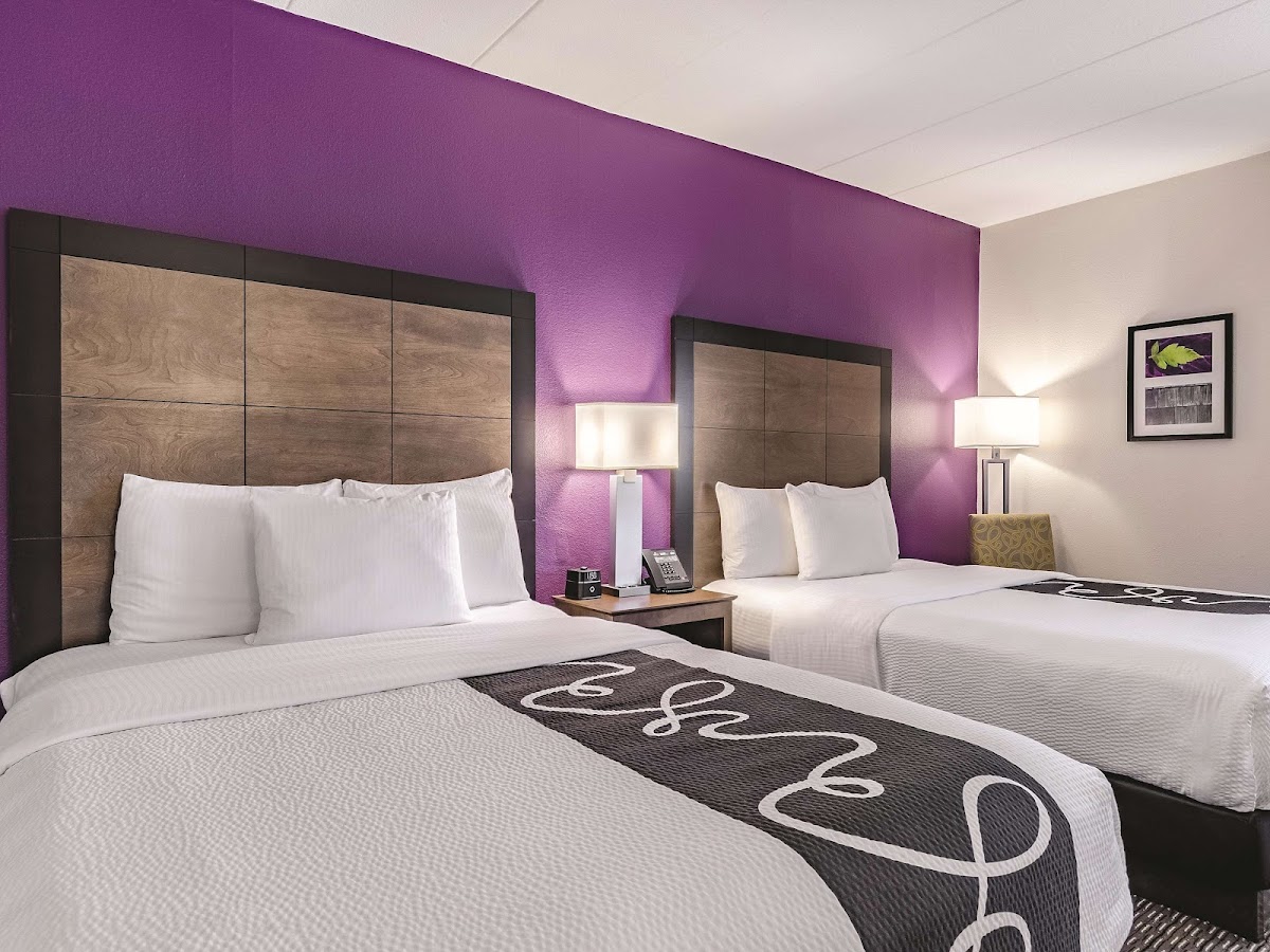 La Quinta Inn & Suites by Wyndham Warwick Providence Airport photo 2