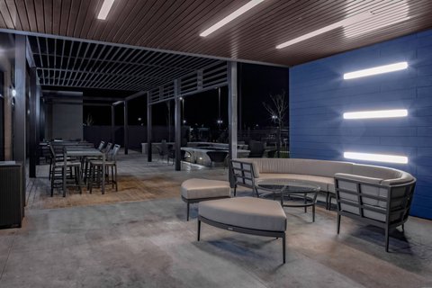 Courtyard by Marriott East Lansing Okemos photo 3