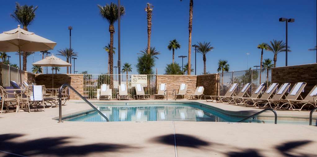 Hampton Inn & Suites Las Vegas-Red Rock/Summerlin photo 3