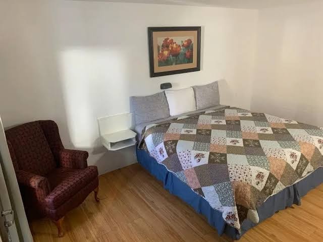 Granby River Inn & Suites photo 2