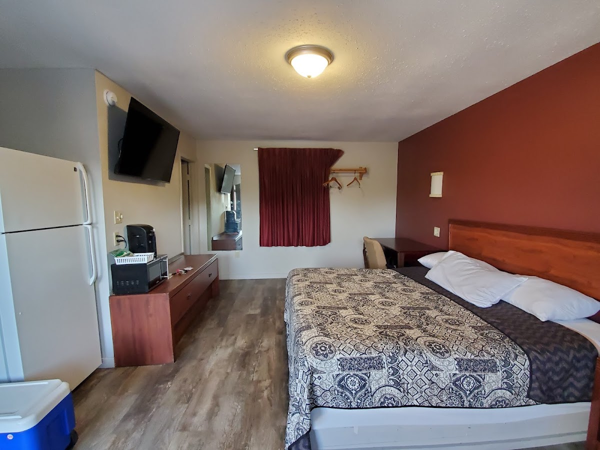 Spillway Motel & Bait Shop photo 2