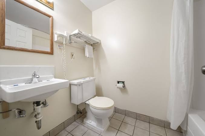 Thumb Heritage Inn photo 3