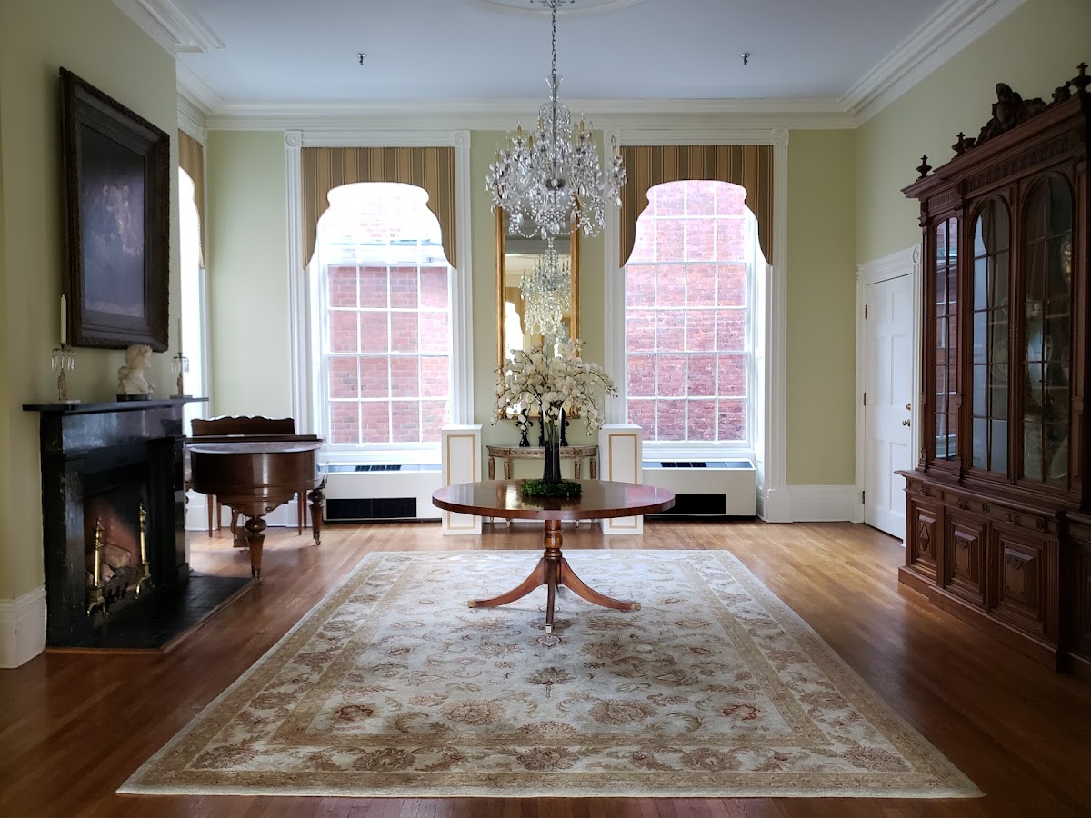 The Martha Washington Inn & Spa photo 3
