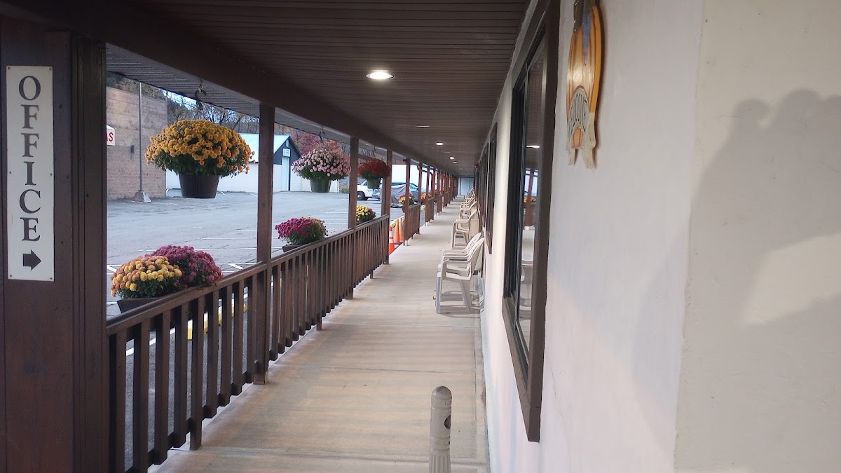 Upper Delaware Inn photo 3