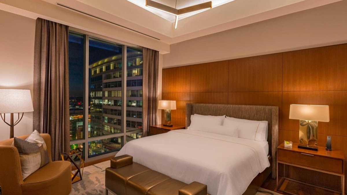 The Westin at The Woodlands® photo 2