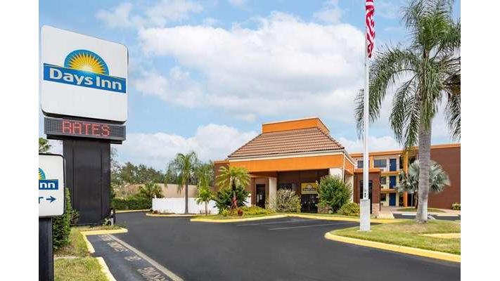 Days Inn by Wyndham N Orlando/Casselberry
