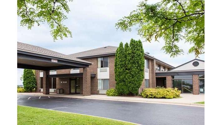 Days Inn by Wyndham Johnson Creek